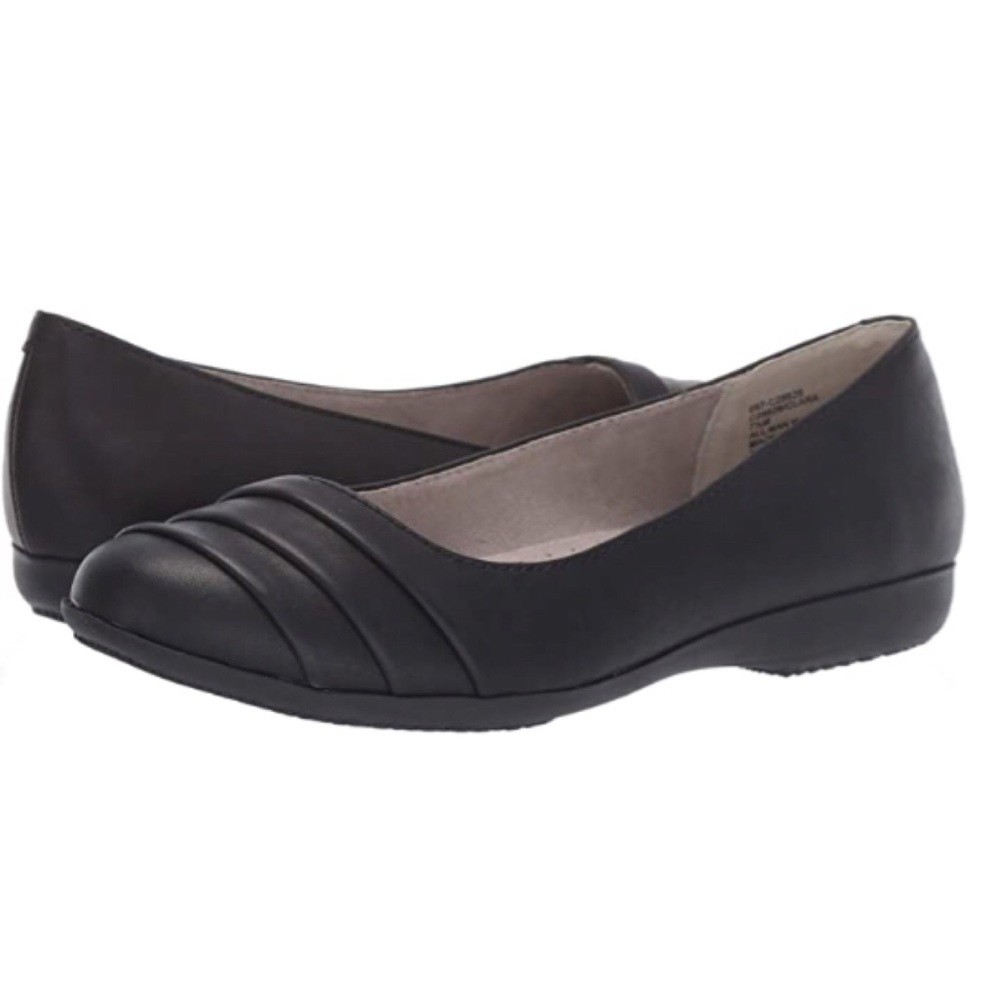 Brand New in box! Cliffs Women's Clara Flats